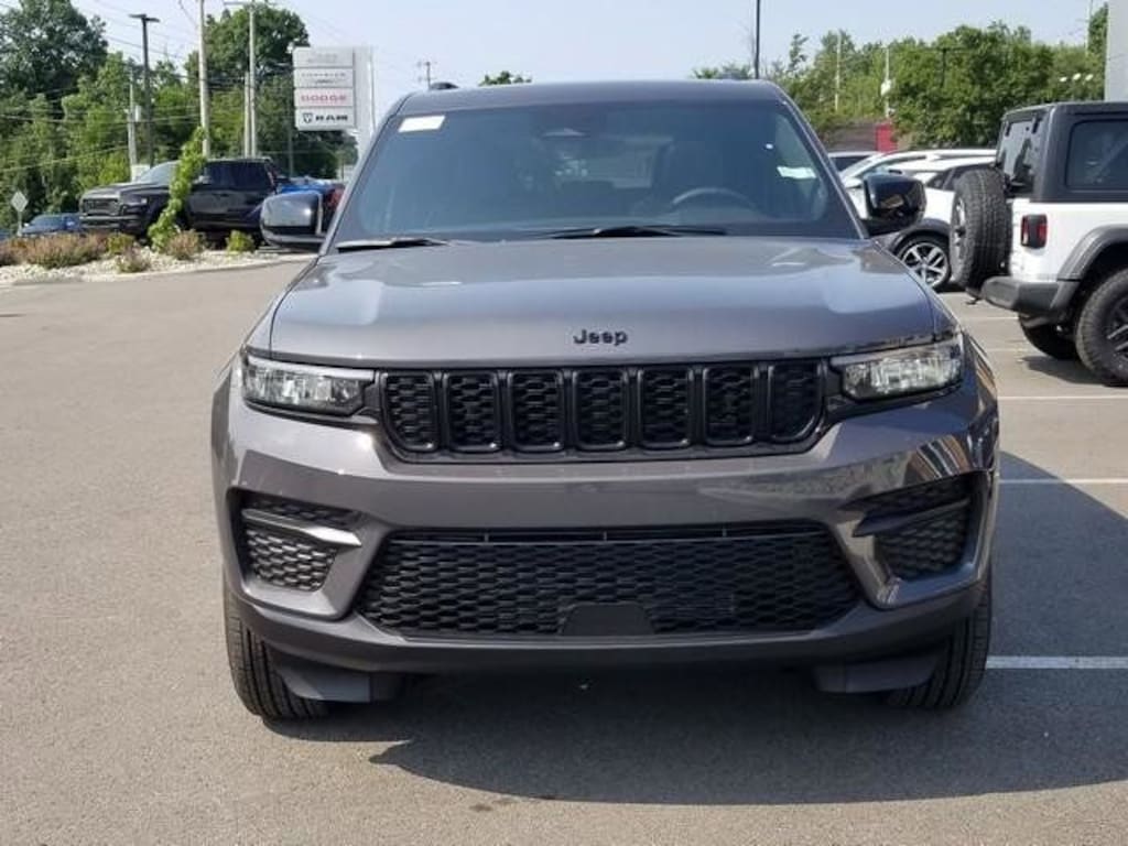 New 2025 Jeep Grand Cherokee ALTITUDE X 4X4 Sport Utility