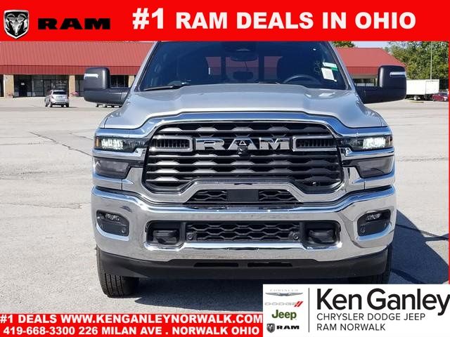 2026 RAM 3500 Tradesman - Photo 11