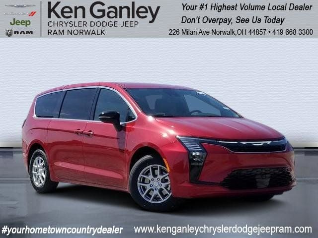 2027 Chrysler Pacifica Select's photo