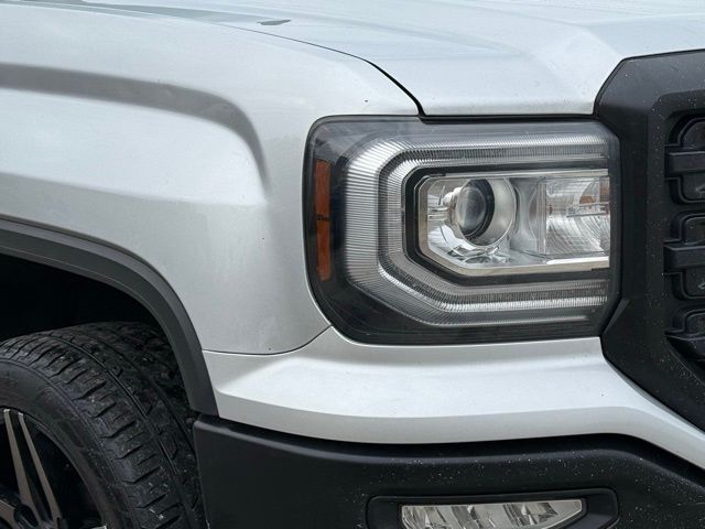 2016 Gmc Sierra 1500 SLT photo 2