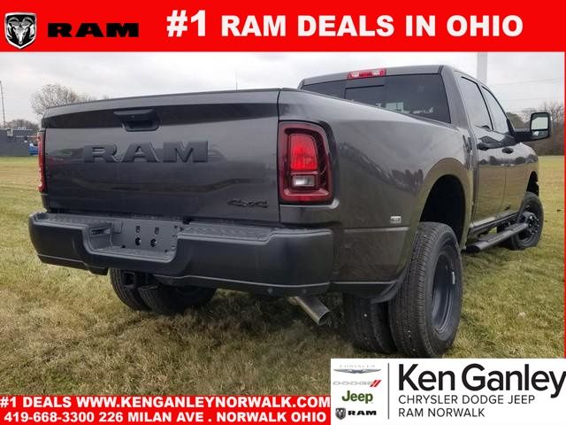 2026 Ram 3500 Tradesman photo 3