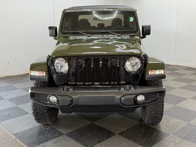 2023 Jeep Gladiator Willys photo 3