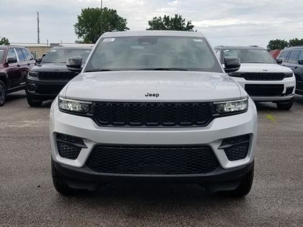 New 2025 Jeep Grand Cherokee ALTITUDE X 4X4 Sport Utility