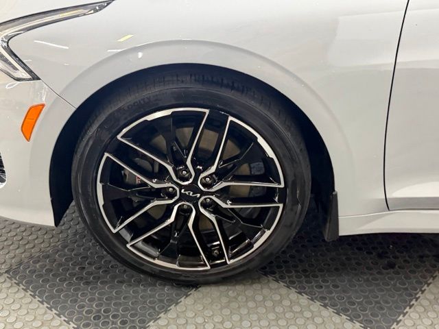 2024 Kia K5 GT - Photo 15