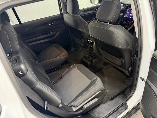 2023 Jeep Grand Cherokee L Laredo - Photo 38