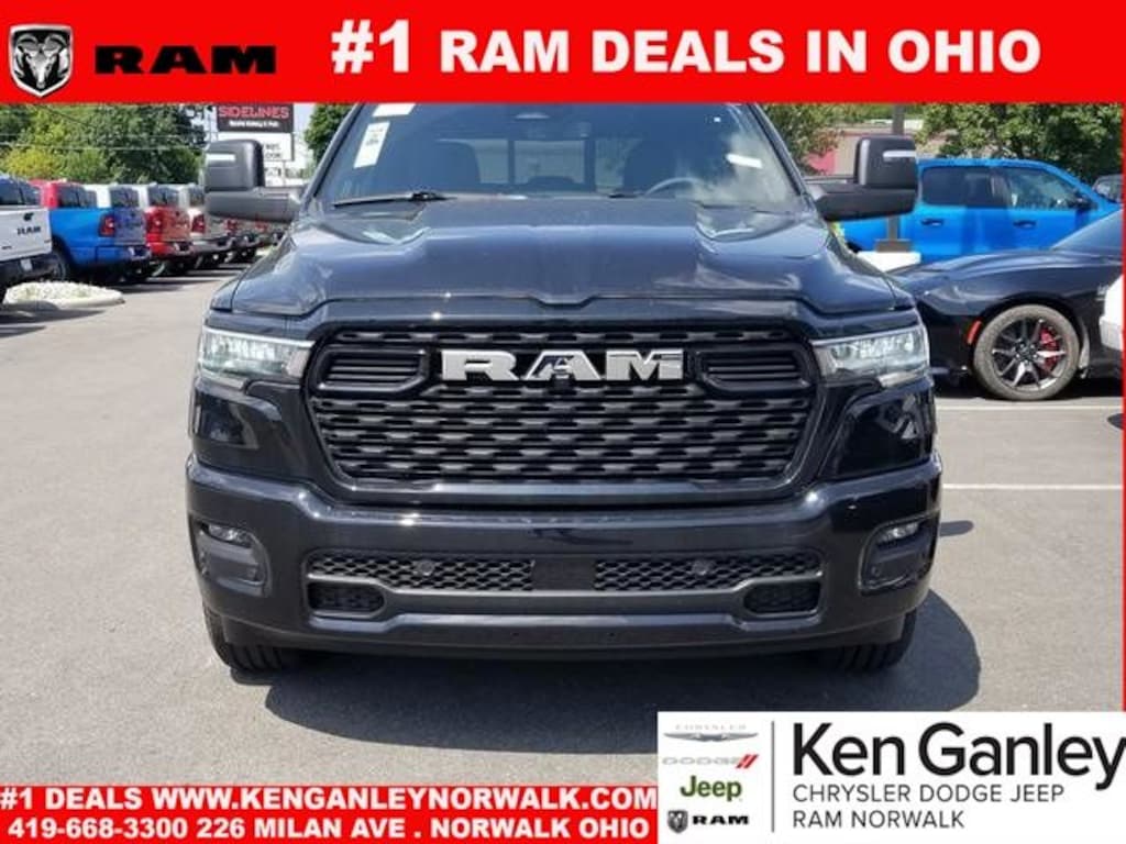 New 2025 Ram 1500 BIG HORN CREW CAB 4X4 5'7 BOX Pickup