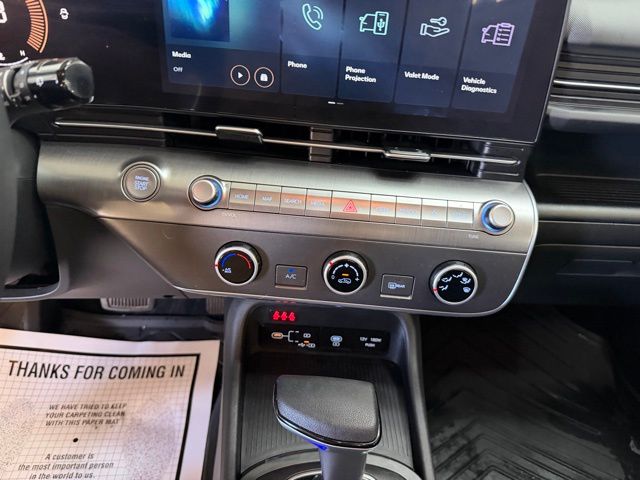 2025 Hyundai Kona SE - Photo 25