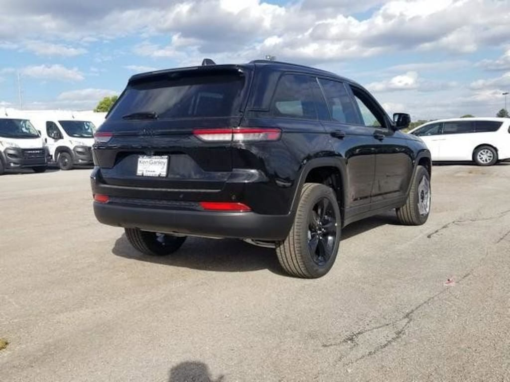 New 2025 Jeep Grand Cherokee LIMITED 4X4 Sport Utility