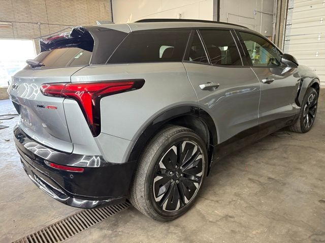 2024 Chevrolet Blazer EV RS photo 3