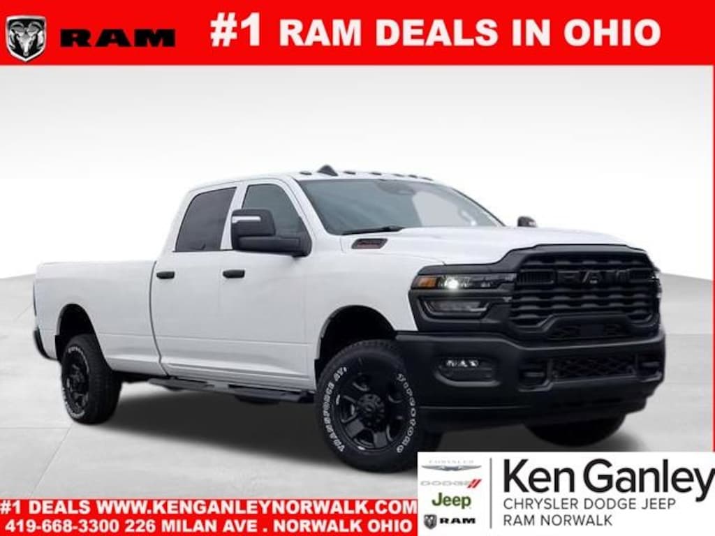 New 2026 Ram 2500 TRADESMAN CREW CAB 4X4 8' BOX Pickup