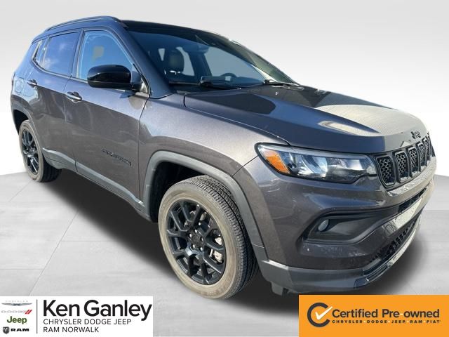 2023 Jeep Compass Altitude