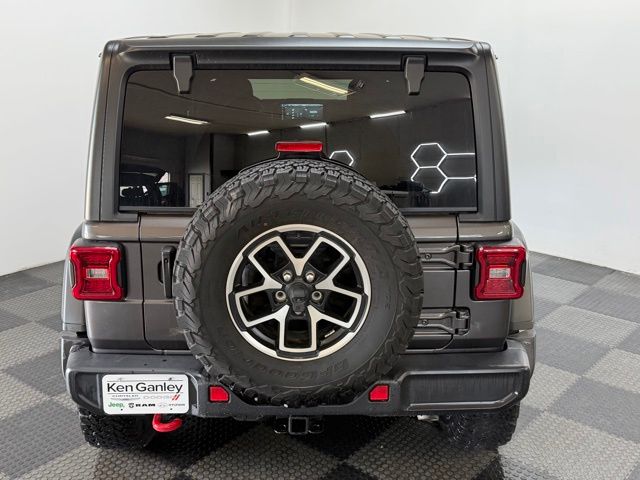 2025 Jeep Wrangler 4-Door Rubicon - Photo 11