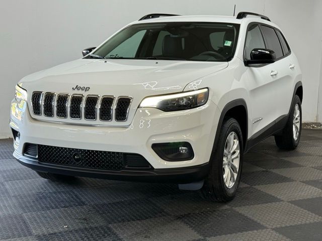 2022 Jeep Cherokee Latitude Lux photo 3