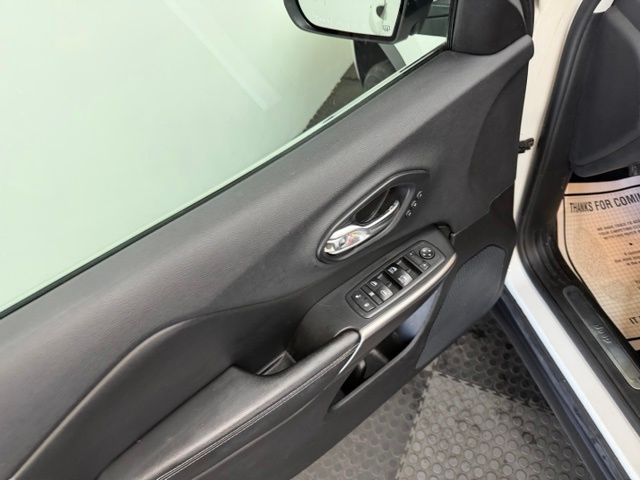 2019 Jeep Cherokee Limited - Photo 24