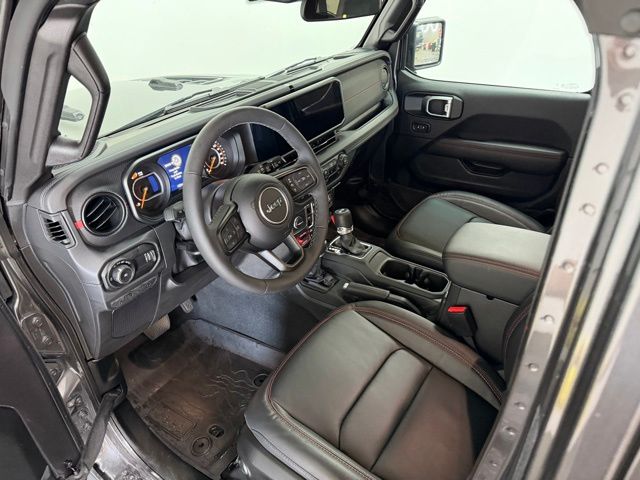 2025 Jeep Wrangler 4-Door Rubicon - Photo 14