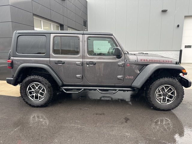 2025 Jeep Wrangler Rubicon photo 2