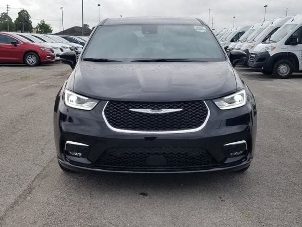 New 2026 Chrysler Pacifica SELECT Passenger Van