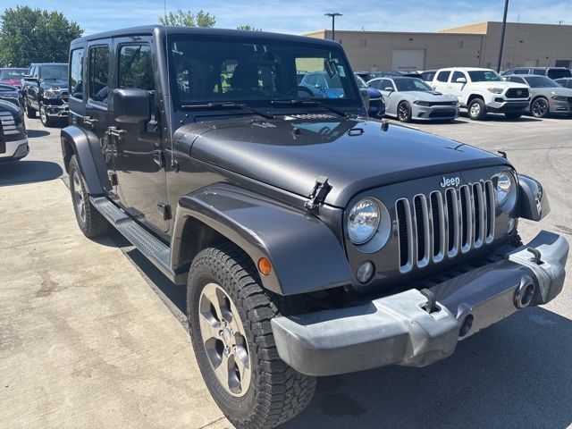 2016 Jeep Wrangler Unlimited Sahara - Photo 13
