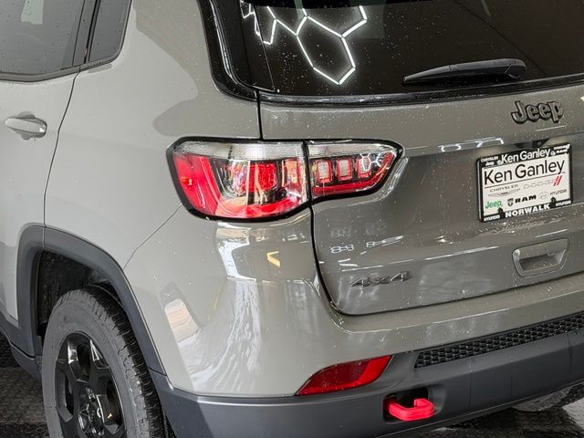 2023 Jeep Compass Trailhawk - Photo 9