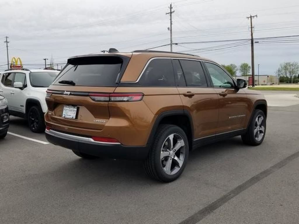 New 2026 Jeep Grand Cherokee LIMITED 4X4 Sport Utility