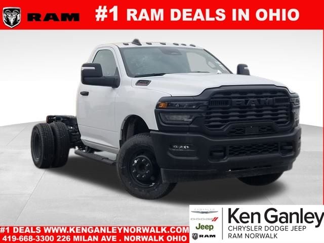 2026 RAM Ram 3500 Chassis Cab Tradesman's photo