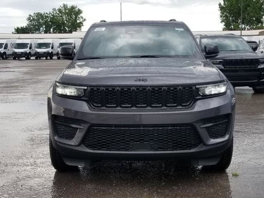 New 2025 Jeep Grand Cherokee ALTITUDE X 4X4 Sport Utility