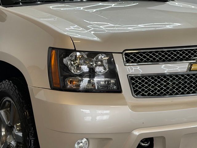 Used 2013 Chevrolet Tahoe LTZ with VIN 1GNSKCE03DR171752 for sale in Norwalk, OH