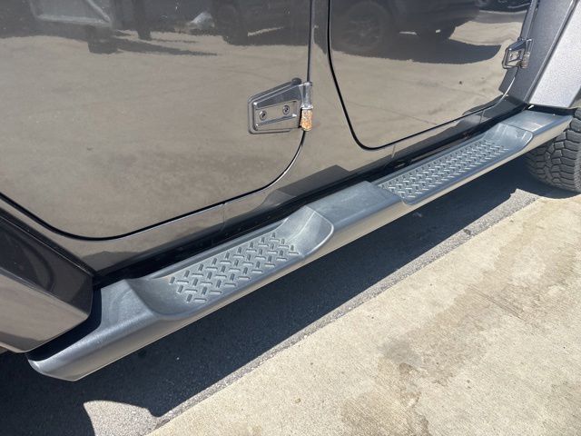 2016 Jeep Wrangler Unlimited Sahara - Photo 10