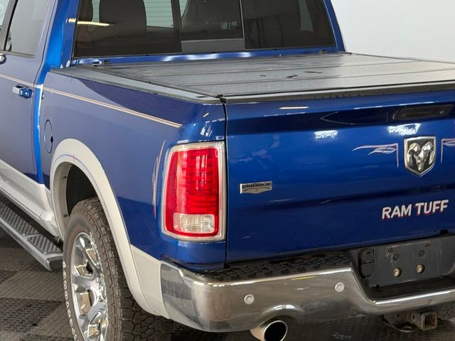 2017 RAM Ram 1500 Pickup Laramie - Photo 9