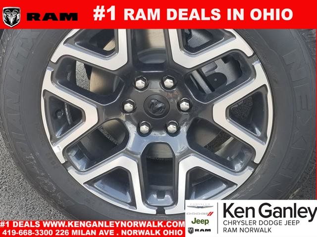 2026 RAM 1500 Laramie - Photo 15