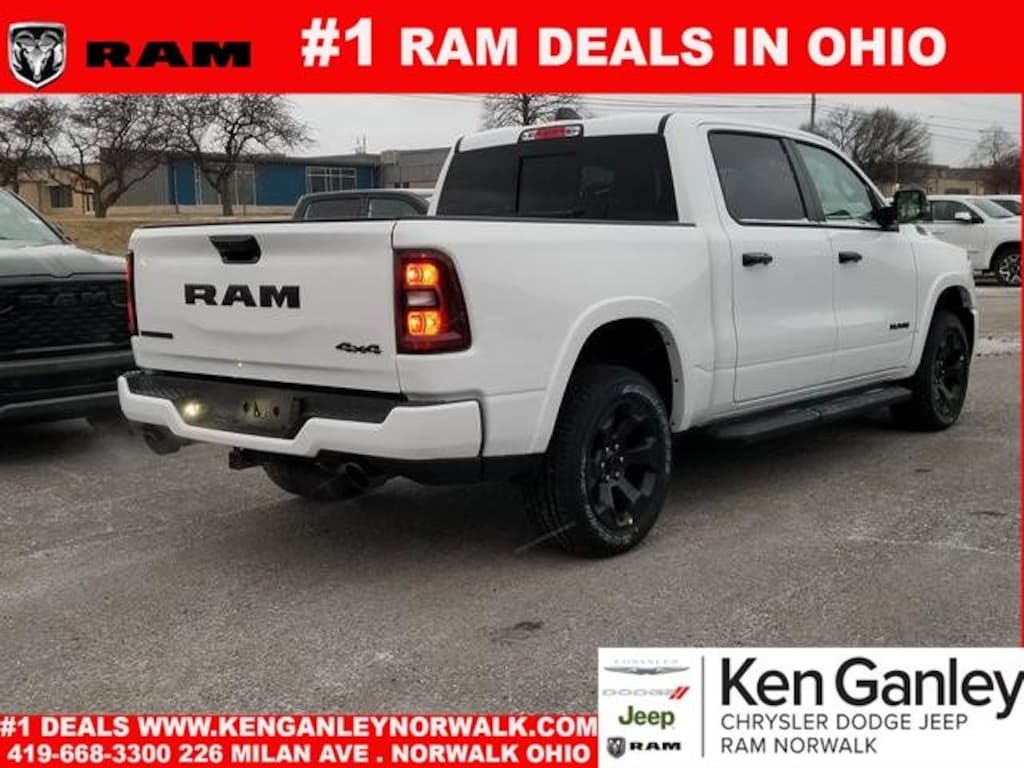 New 2026 Ram 1500 BIG HORN CREW CAB 4X4 5'7 BOX Pickup