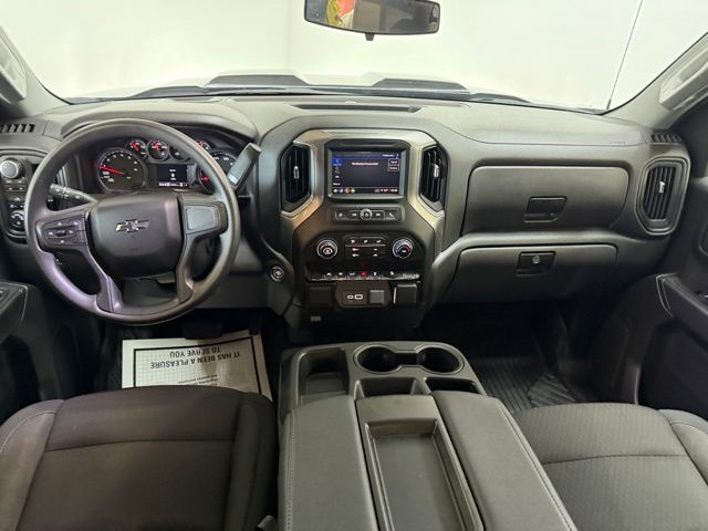 2025 Chevrolet Silverado 1500 Custom - Photo 31