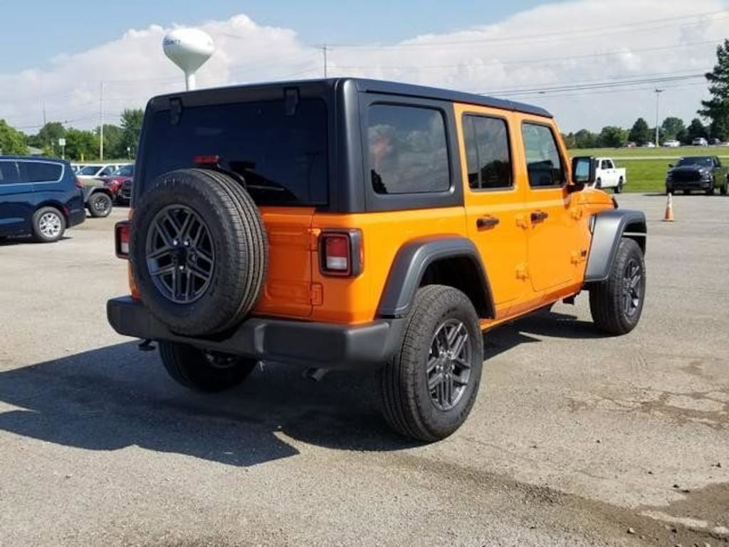 New 2025 Jeep Wrangler 4-DOOR SPORT S Sport Utility