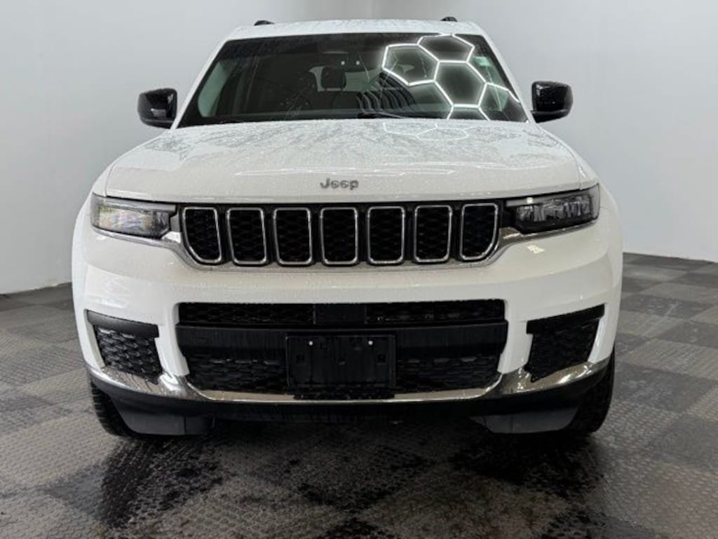 Certified 2023 Jeep Grand Cherokee L Laredo SUV