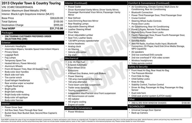 2013 Chrysler Town & Country Touring's photo