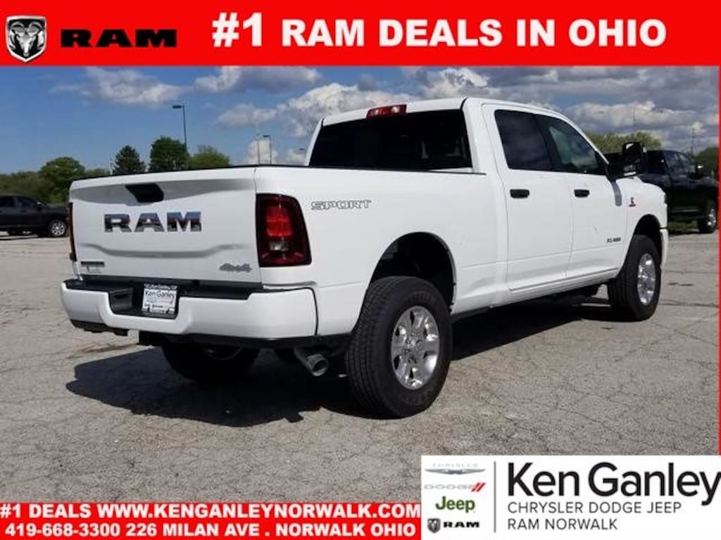 New 2026 Ram 2500 BIG HORN CREW CAB 4X4 6'4 BOX Pickup