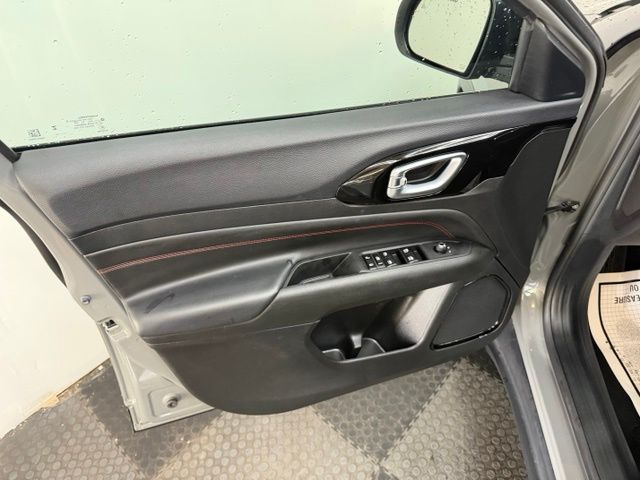 2023 Jeep Compass Trailhawk - Photo 17