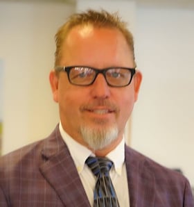 Staff member Brad Jones from ID_35ae15b5ea39