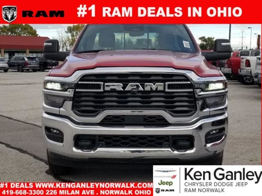 New 2026 Ram 3500 TRADESMAN REGULAR CAB 4X4 8' BOX Pickup