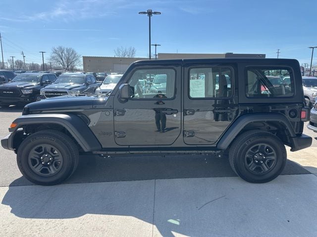 2023 Jeep Wrangler 4-Door Sport - Photo 9