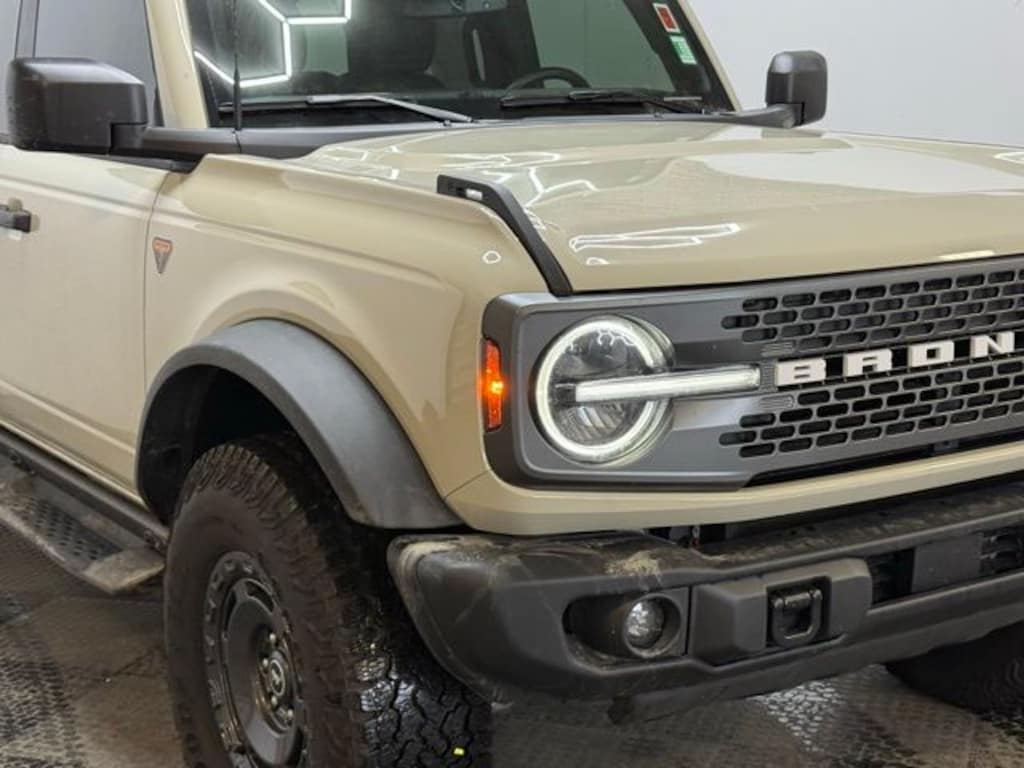 Used 2025 Ford Bronco Badlands SUV