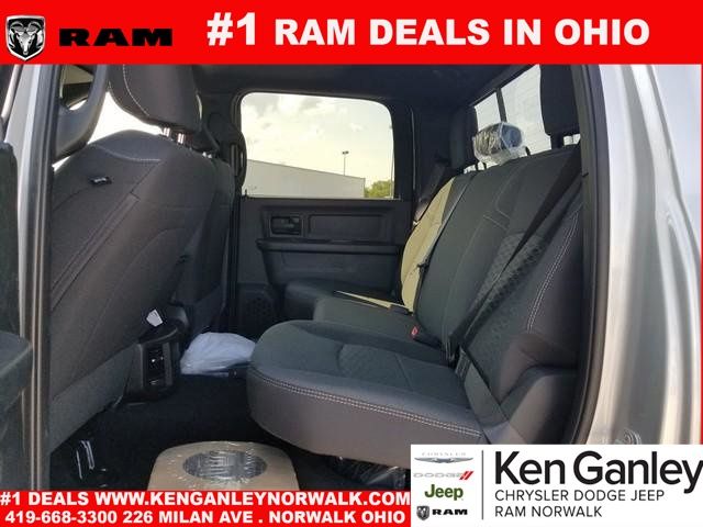 2026 RAM 3500 Tradesman - Photo 14
