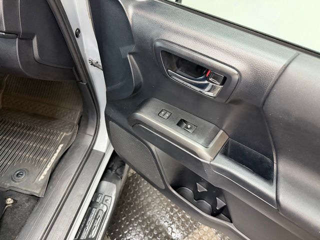 2018 Toyota Tacoma TRD Sport - Photo 40