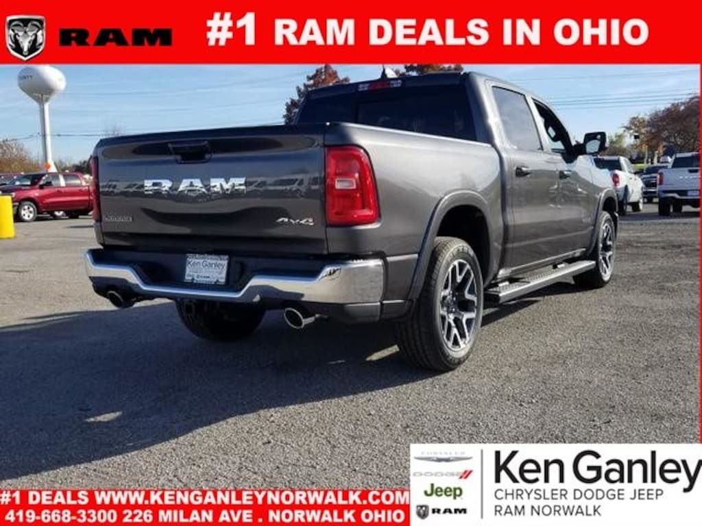 New 2026 Ram 1500 LARAMIE CREW CAB 4X4 5'7 BOX Pickup