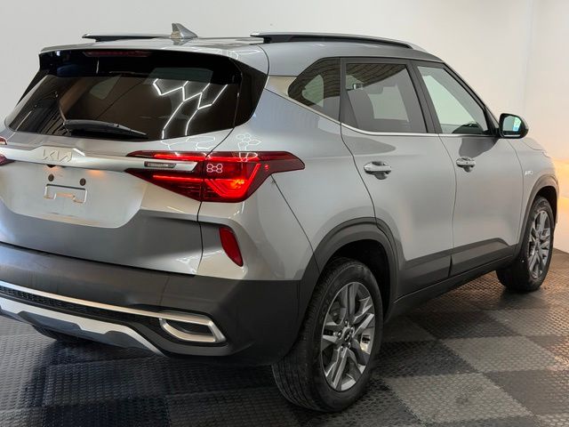 2023 Kia Seltos S - Photo 11