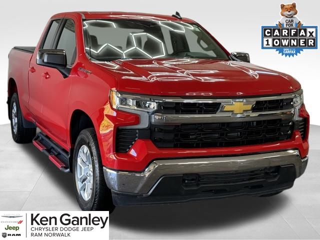 2024 Chevrolet Silverado 1500 LT's photo