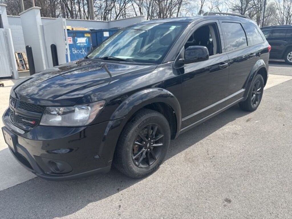 Used 2019 Dodge Journey SE SUV