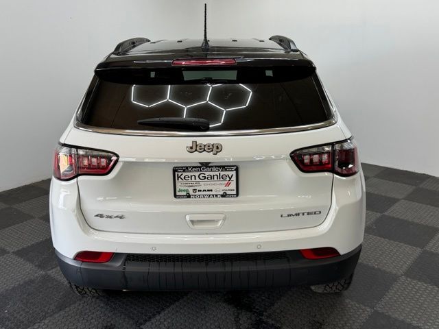 2025 Jeep Compass Limited - Photo 10
