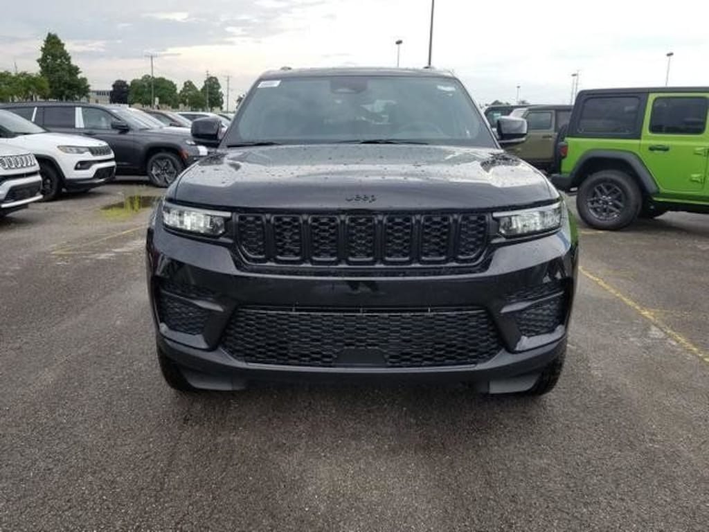 New 2025 Jeep Grand Cherokee ALTITUDE X 4X4 Sport Utility