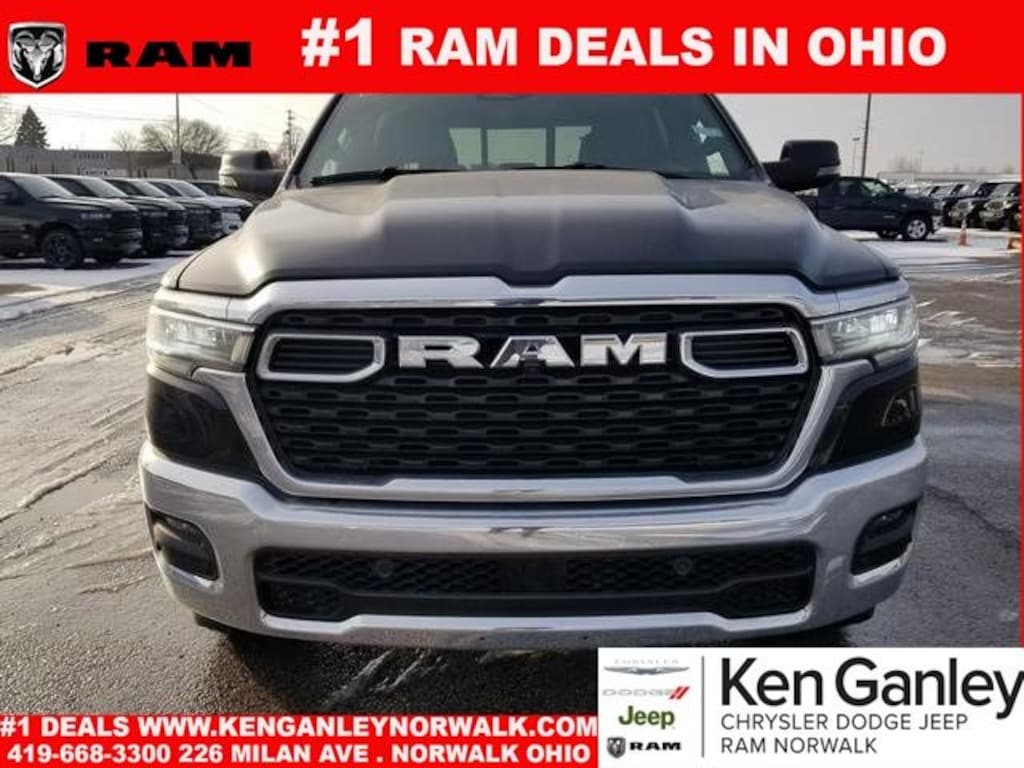 New 2026 Ram 1500 BIG HORN CREW CAB 4X4 6'4 BOX Pickup